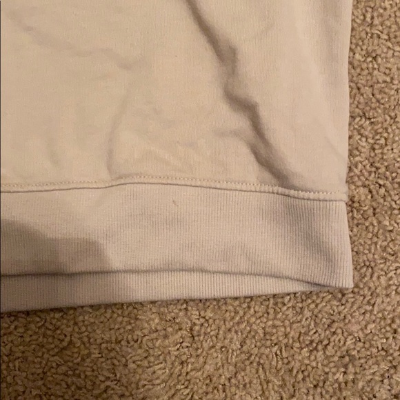 Deep V Cropped pull-over - Picture 5 of 6